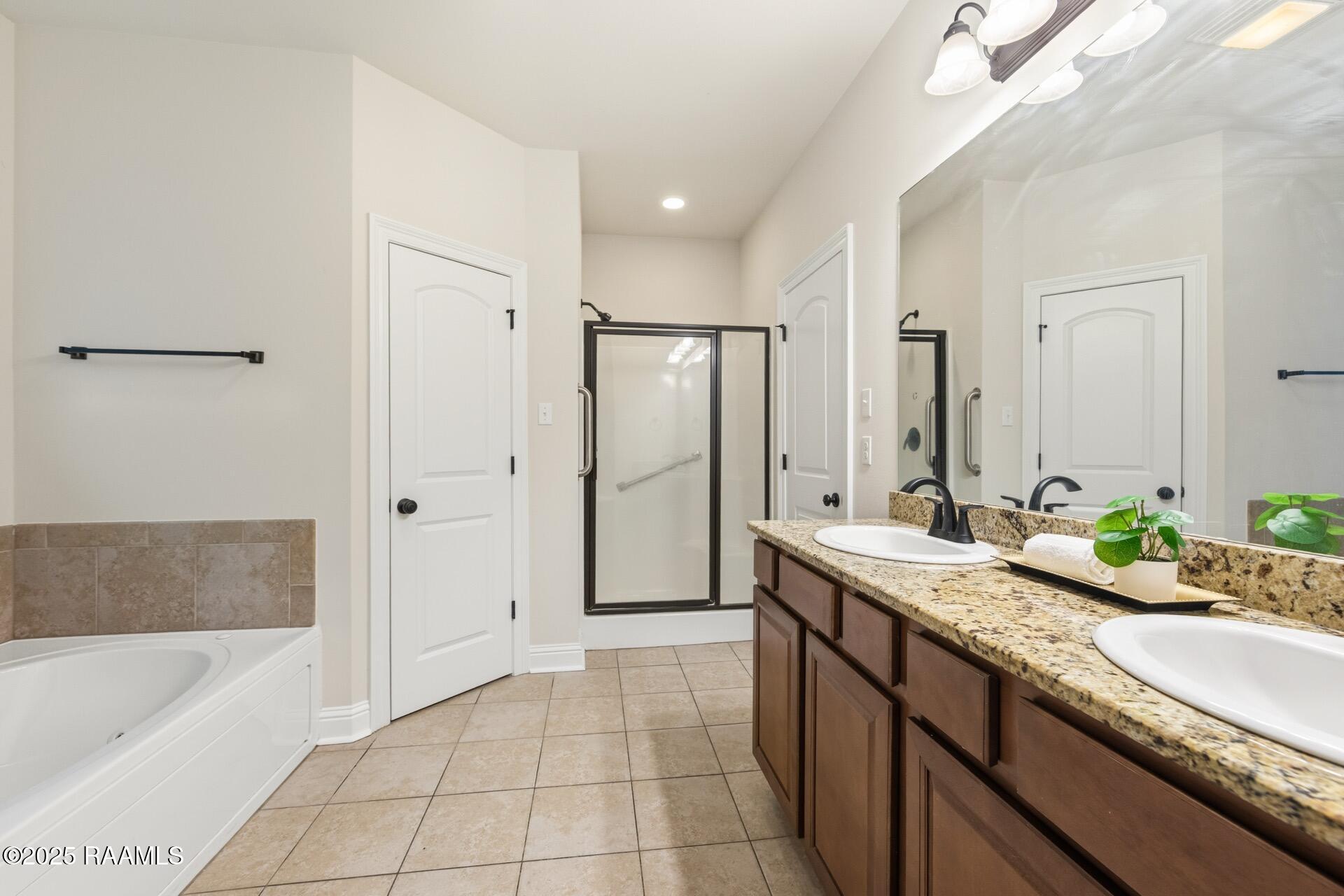 103 Sun Ridge Street Youngsville, LA 70592 - Photo 26 of 32 103SunRidge-46