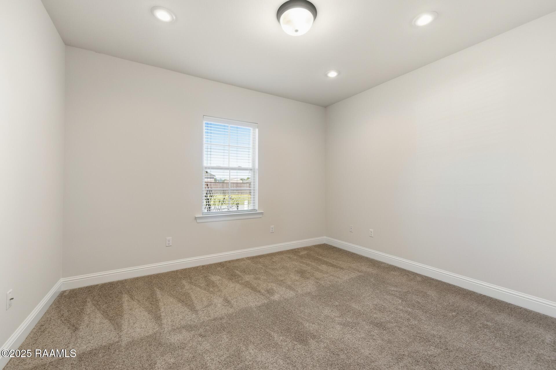 103 Sun Ridge Street Youngsville, LA 70592 - Photo 29 of 32 103SunRidge-53