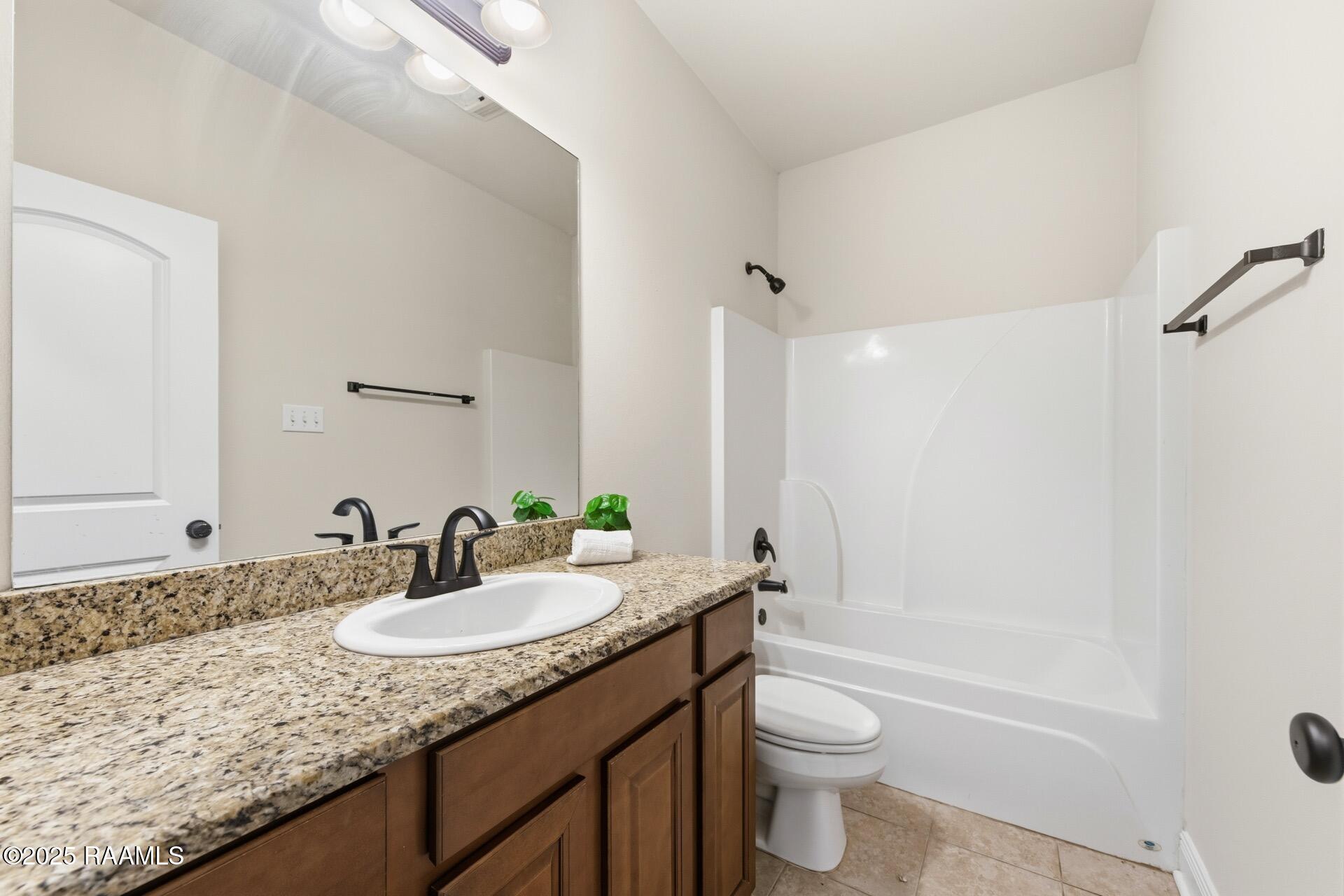 103 Sun Ridge Street Youngsville, LA 70592 - Photo 31 of 32 103SunRidge-59