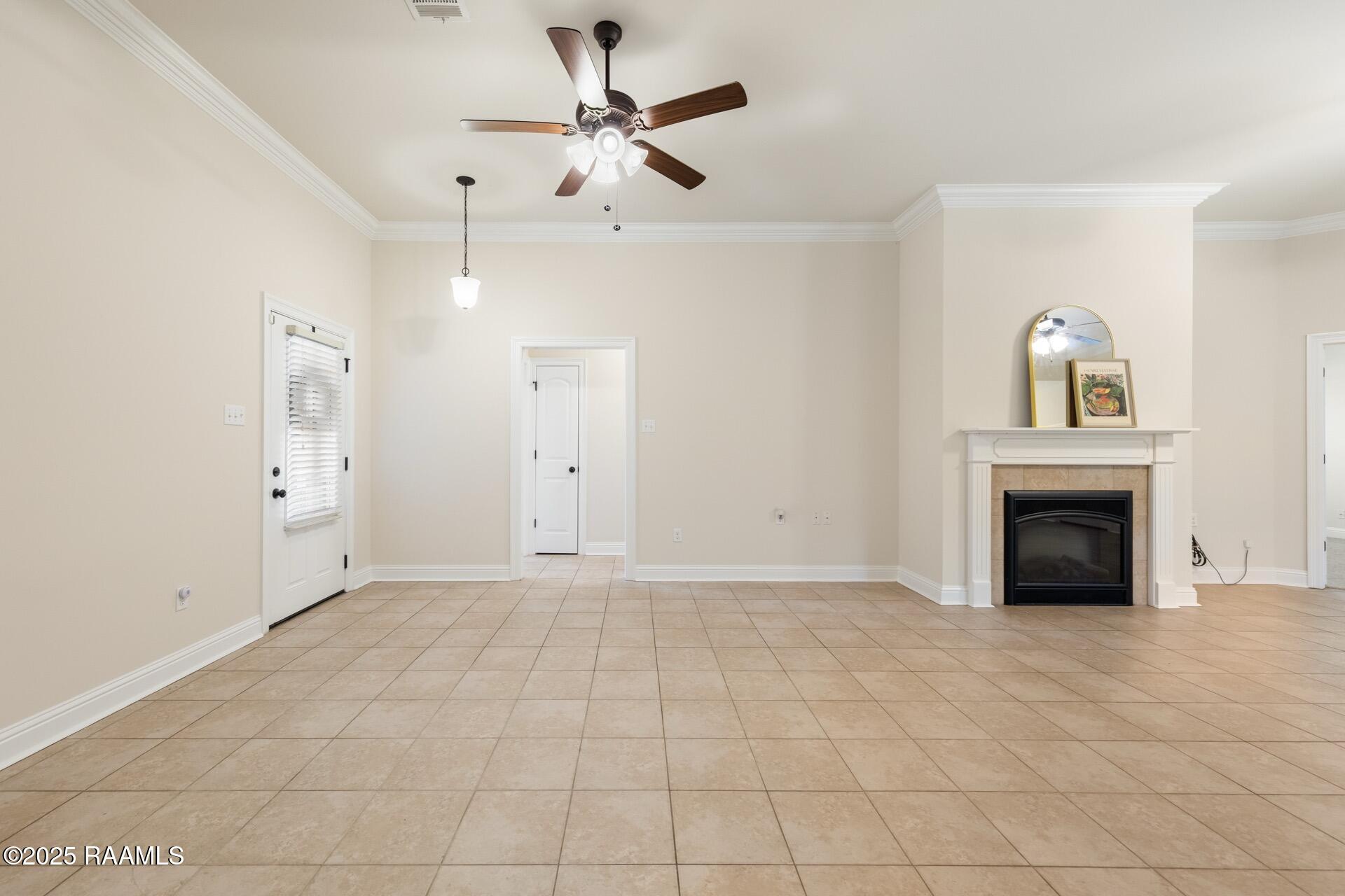 103 Sun Ridge Street Youngsville, LA 70592 - Photo 10 of 32 103SunRidge-10