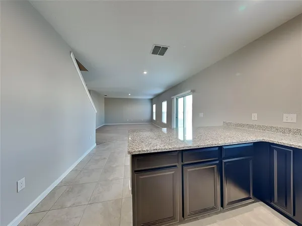$2,269 | Undisclosed Address, Winter Haven, FL 33880