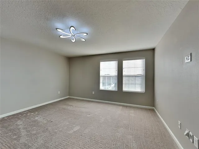 $2,699 | Undisclosed Address, Winter Haven, FL 33880