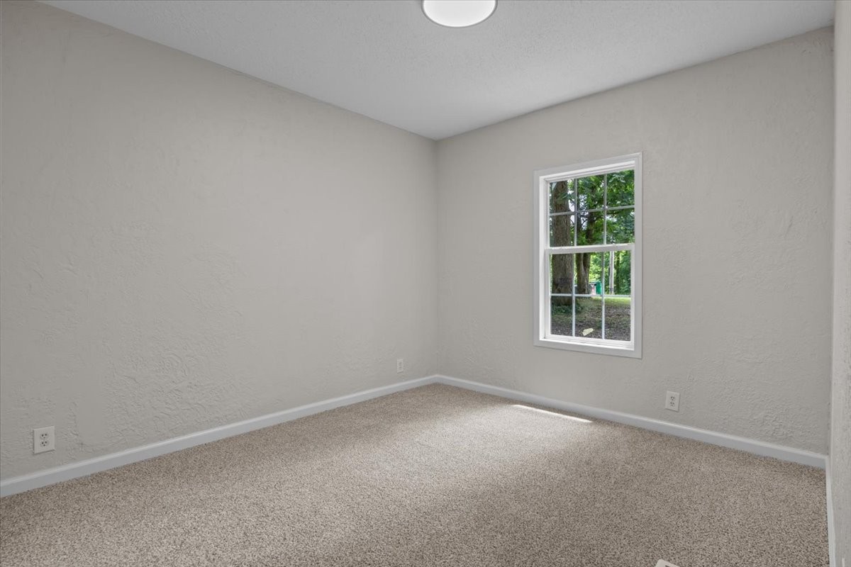 10410 Ridgecrest Drive Bon Aqua, TN 37025 - Photo 23 of 31