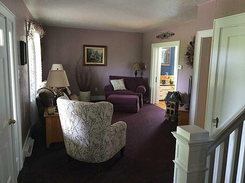 302 Butler Road Saxonburg, PA 16056 - Photo 9 of 23 Living Room.
