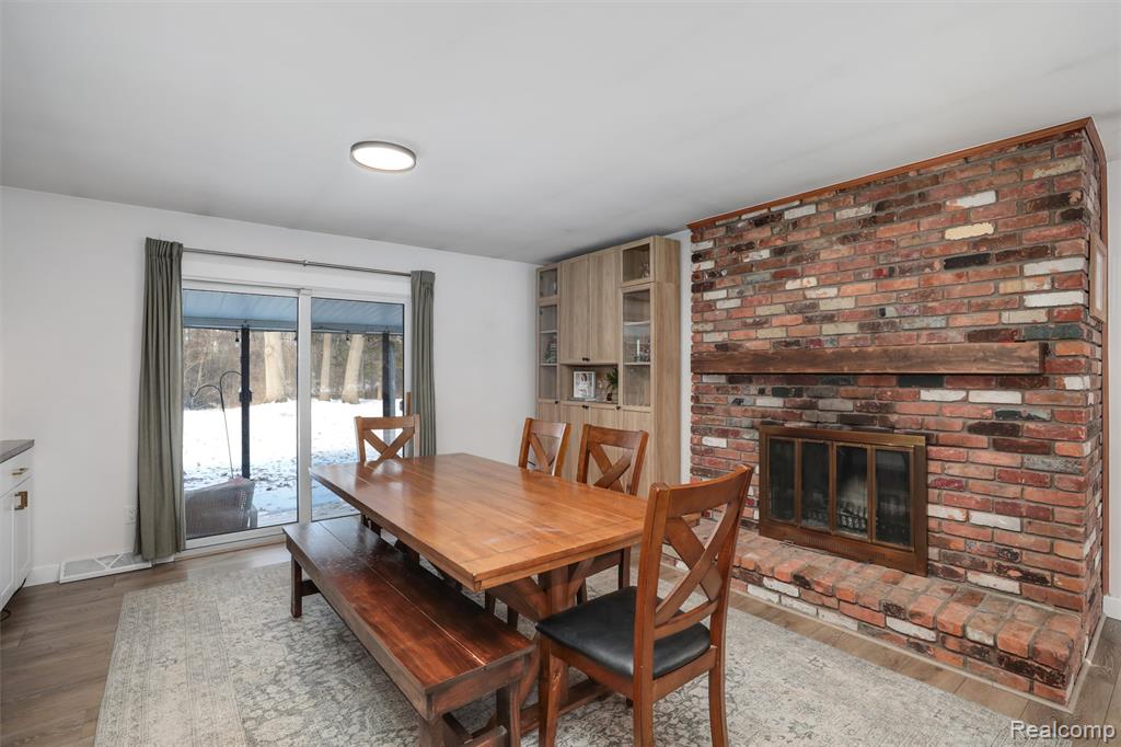 43220 Riggs Road Belleville, MI 48111 - Photo 24 of 33 Gallery Image 24