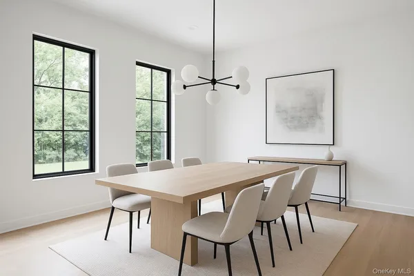 $1,950,000 | 81 Old Broadway Avenue, Sayville, NY 11782