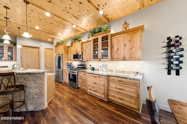 $1,070,000 | 2311 South Sierra Park Trail, Show Low, AZ 85901
