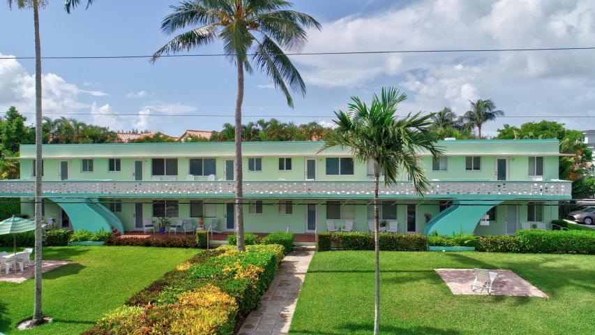1006 Casuarina Road, Unit 7 Delray Beach, FL 33483 - Photo 17 of 26 c17