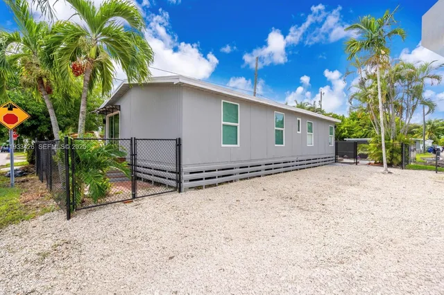 $299,999 | 2394 Northeast 136th Terrace, North Miami Beach, FL 33181