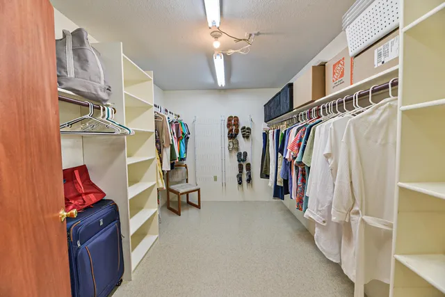 $649,950 | 35210 South Long Road, Cheney, WA 99004