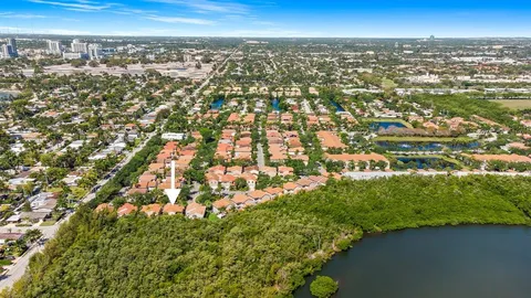 $789,000 | 975 Weeping Willow Way, Hollywood, FL 33019