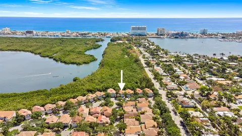 $789,000 | 975 Weeping Willow Way, Hollywood, FL 33019