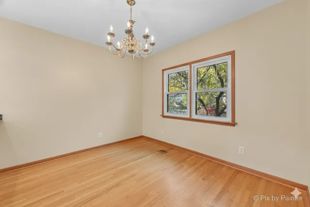 a view of empty room with window