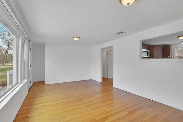 $379,900 | 2401 Wilbraham Road, Springfield, MA 01129