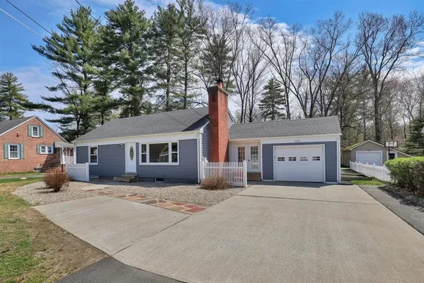 $379,900 | 2401 Wilbraham Road, Springfield, MA 01129