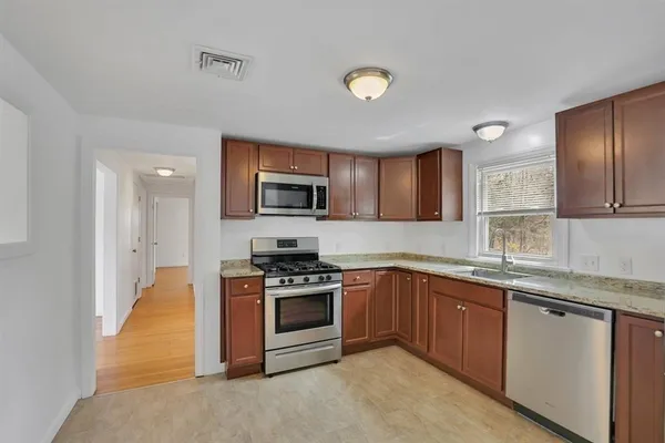 $379,900 | 2401 Wilbraham Road, Springfield, MA 01129