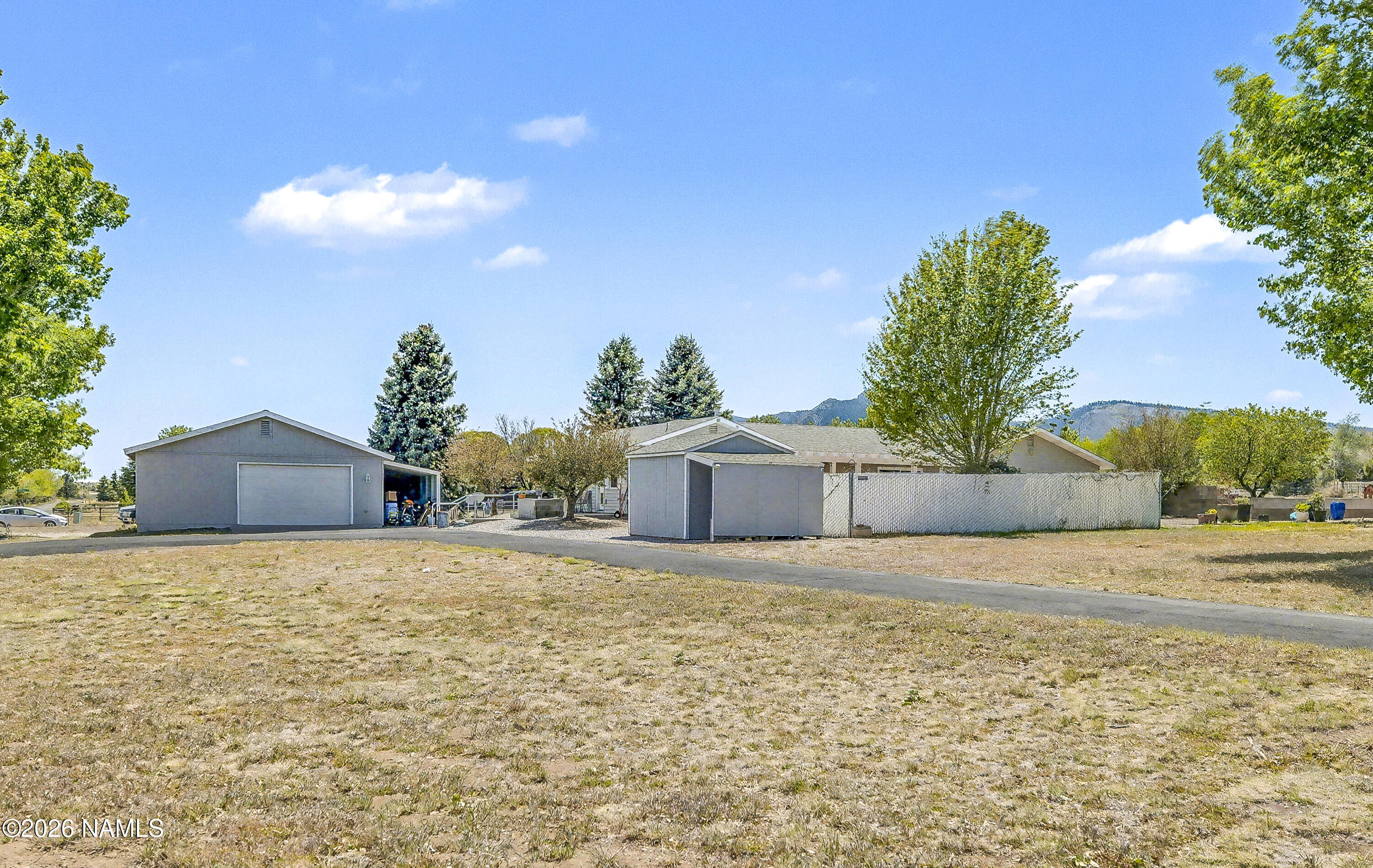 5640 East Atkinson Road Flagstaff, AZ 86004 - Photo 45 of 53 Pull-through Garage
