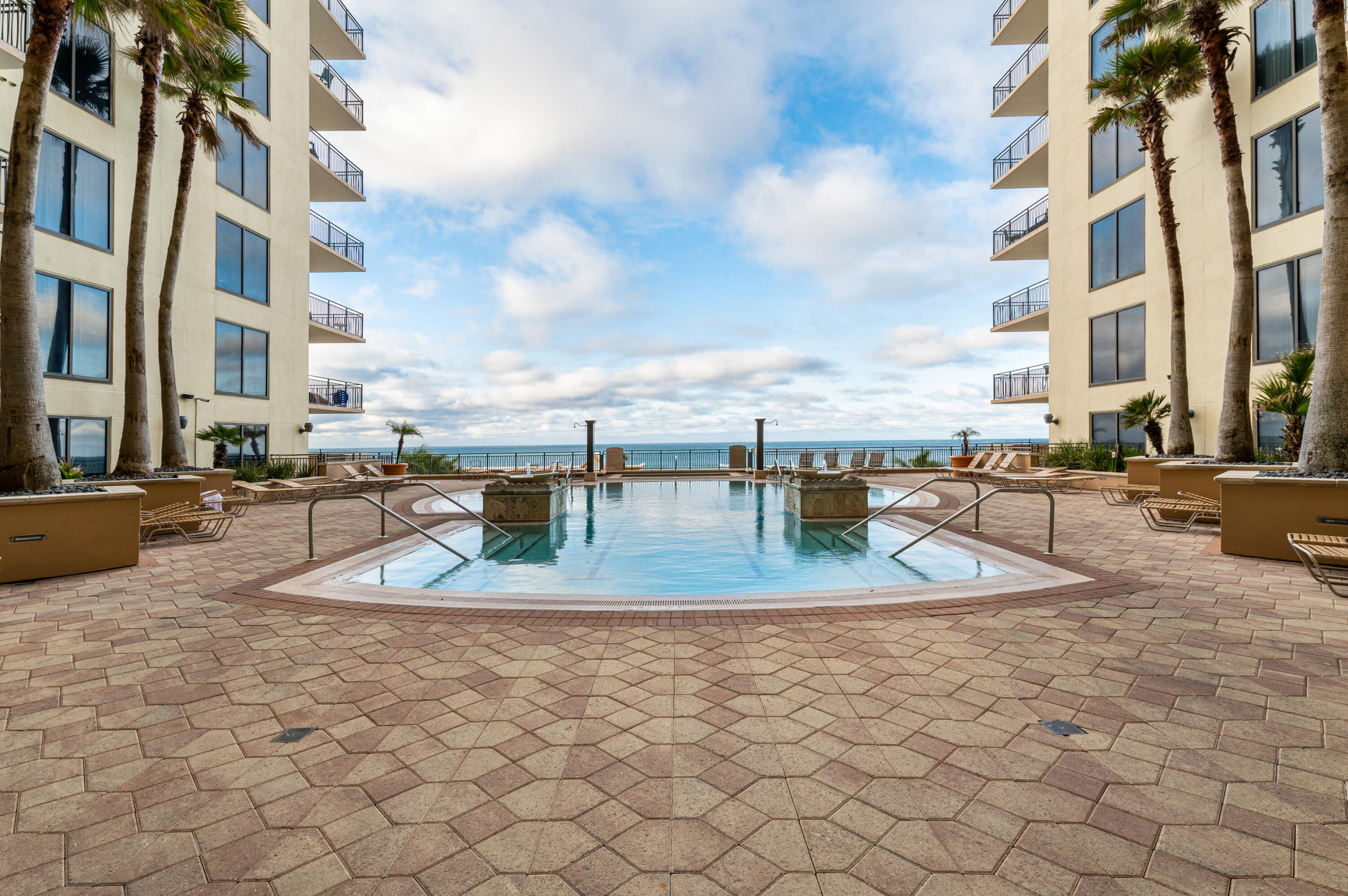 15100 Front Beach Road, Unit 705 Panama City Beach, FL 32413 - Photo 11 of 30 Origin_-3