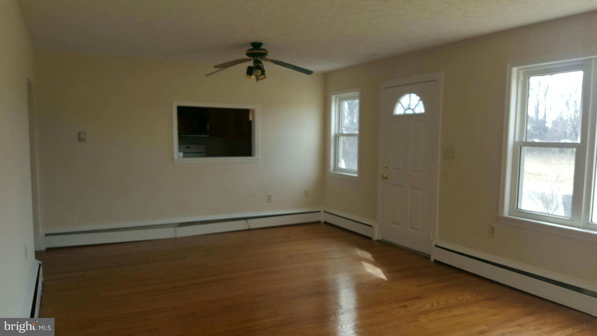 1834 Singerly Road Elkton, MD 21921 - Photo 13 of 23 Living Room