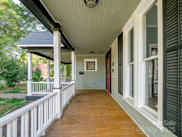 a close up of a street sign