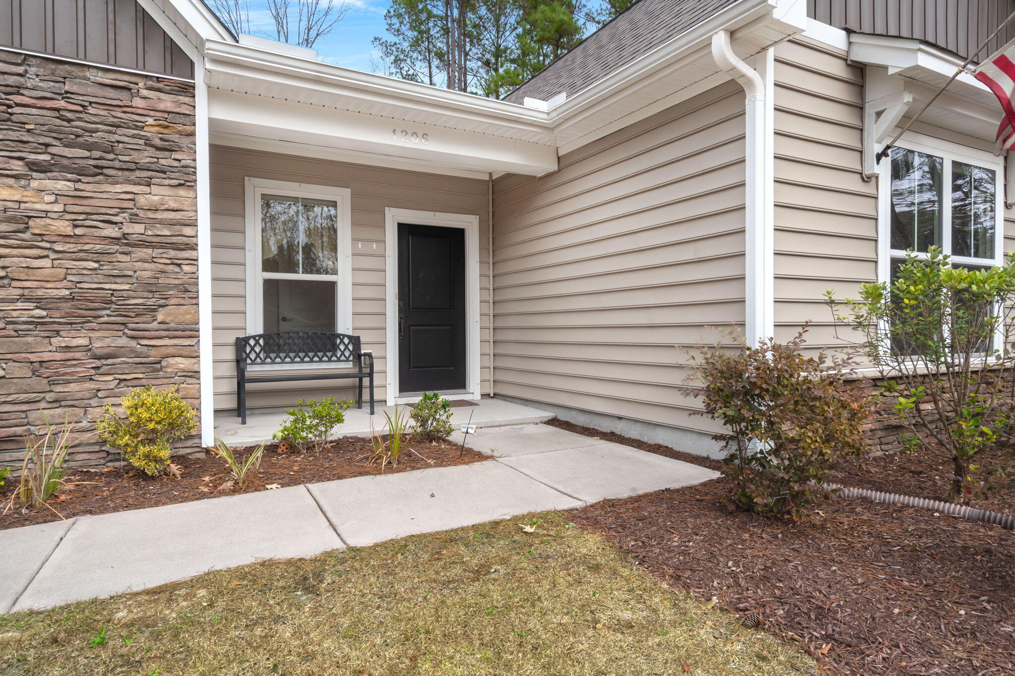1206 Huron Court Ridgeville, SC 29472 - Photo 4 of 37 4