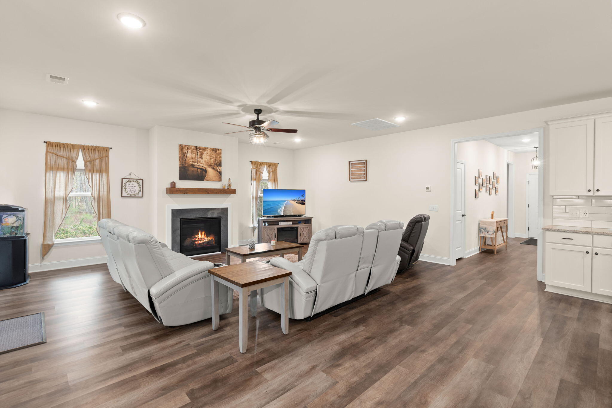 1206 Huron Court Ridgeville, SC 29472 - Photo 9 of 37 9