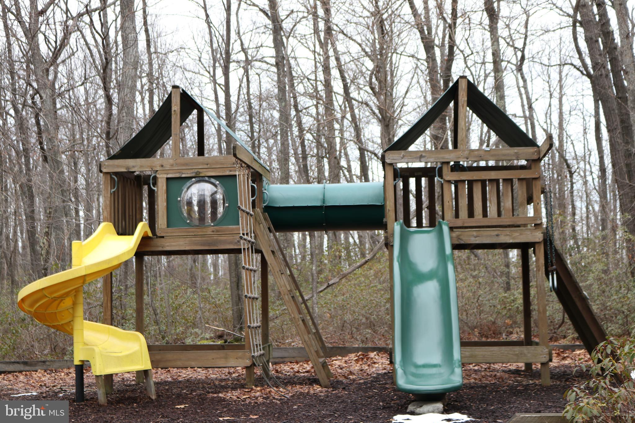 415 Mountaintop Road McHenry, MD 21541 - Photo 103 of 134