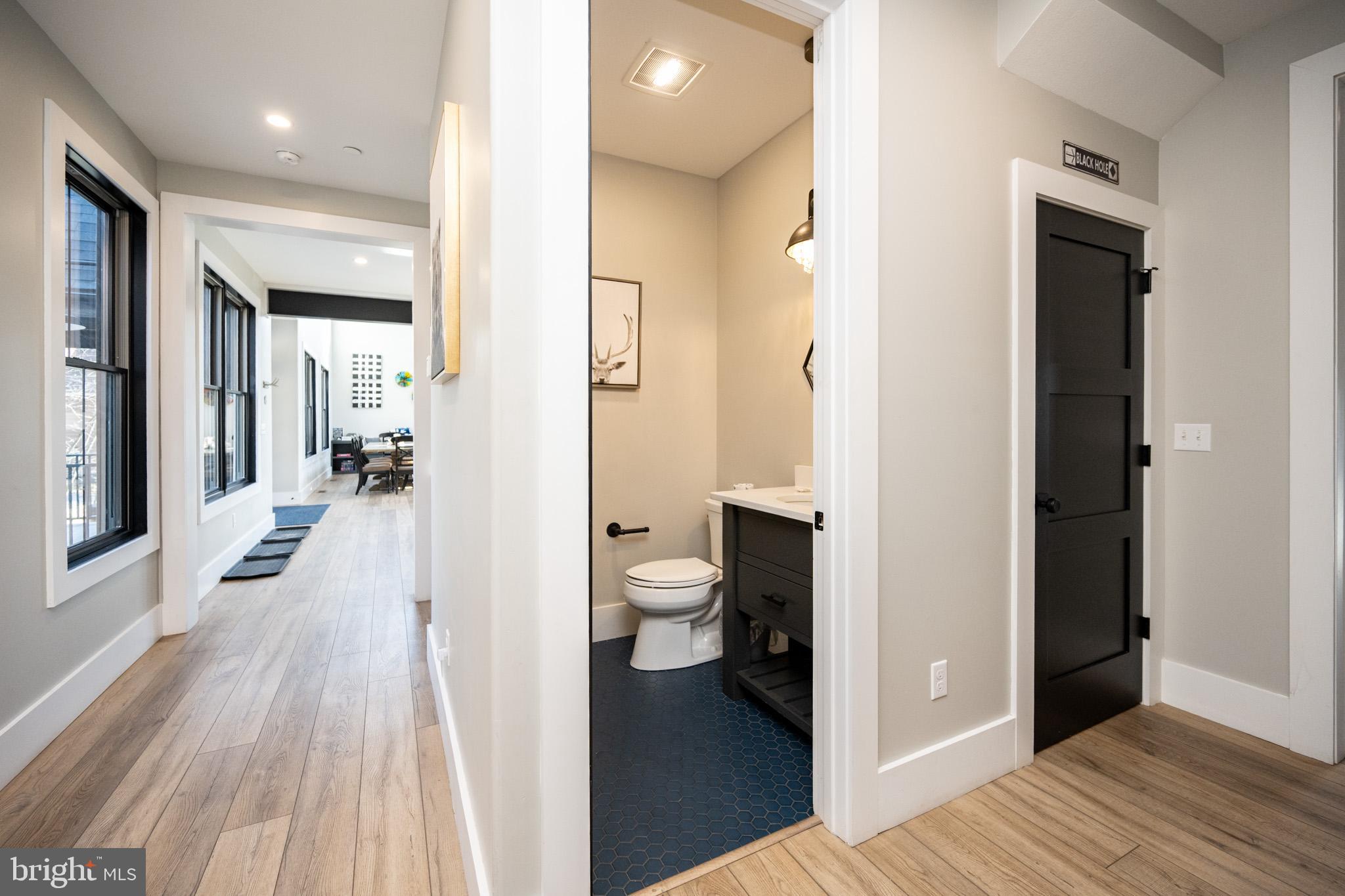 415 Mountaintop Road McHenry, MD 21541 - Photo 16 of 134