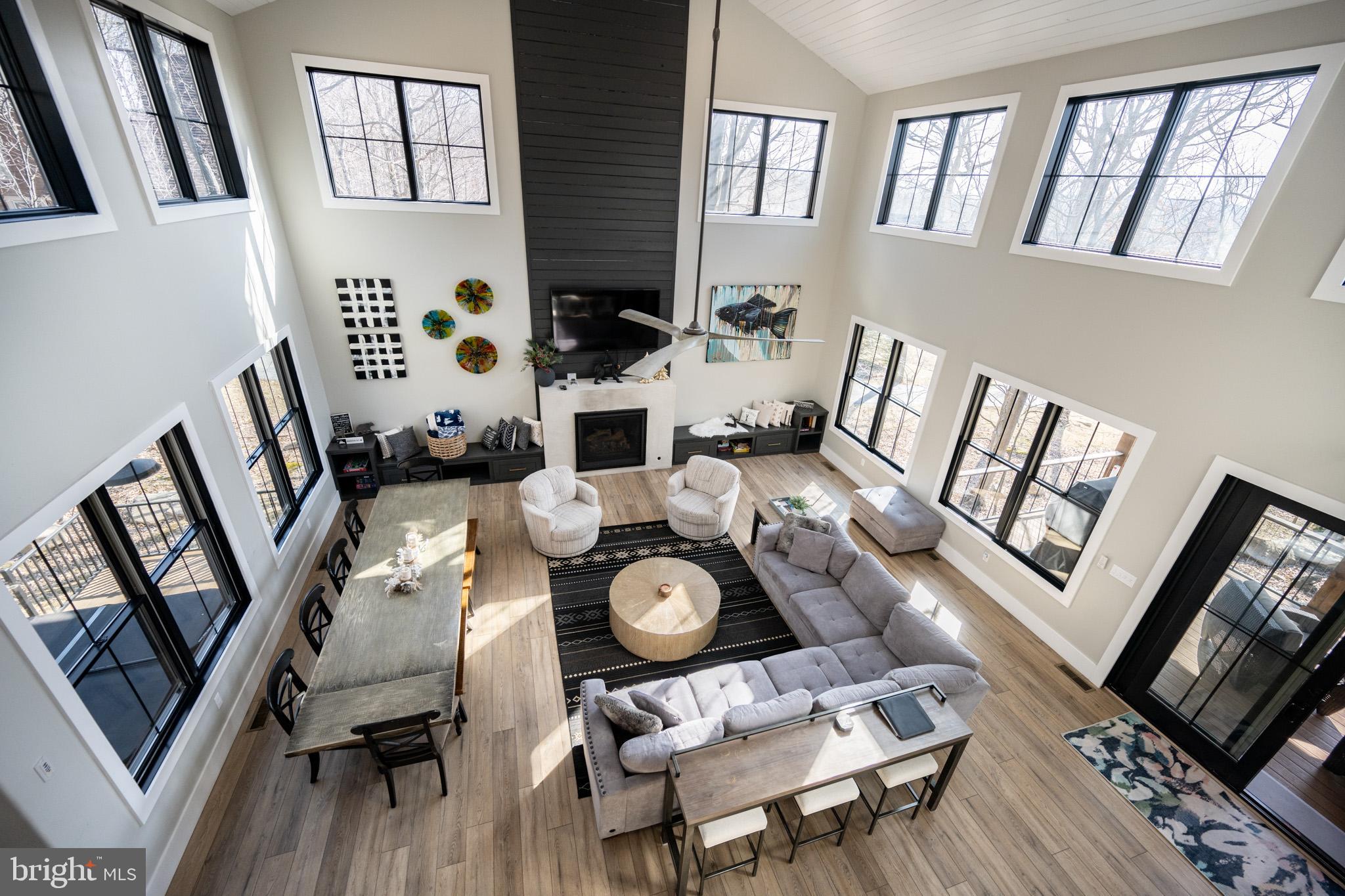 415 Mountaintop Road McHenry, MD 21541 - Photo 2 of 134 a living room with furniture and wooden floor