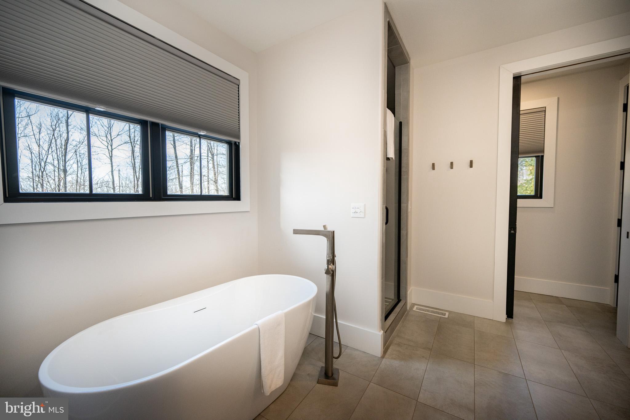 415 Mountaintop Road McHenry, MD 21541 - Photo 23 of 134