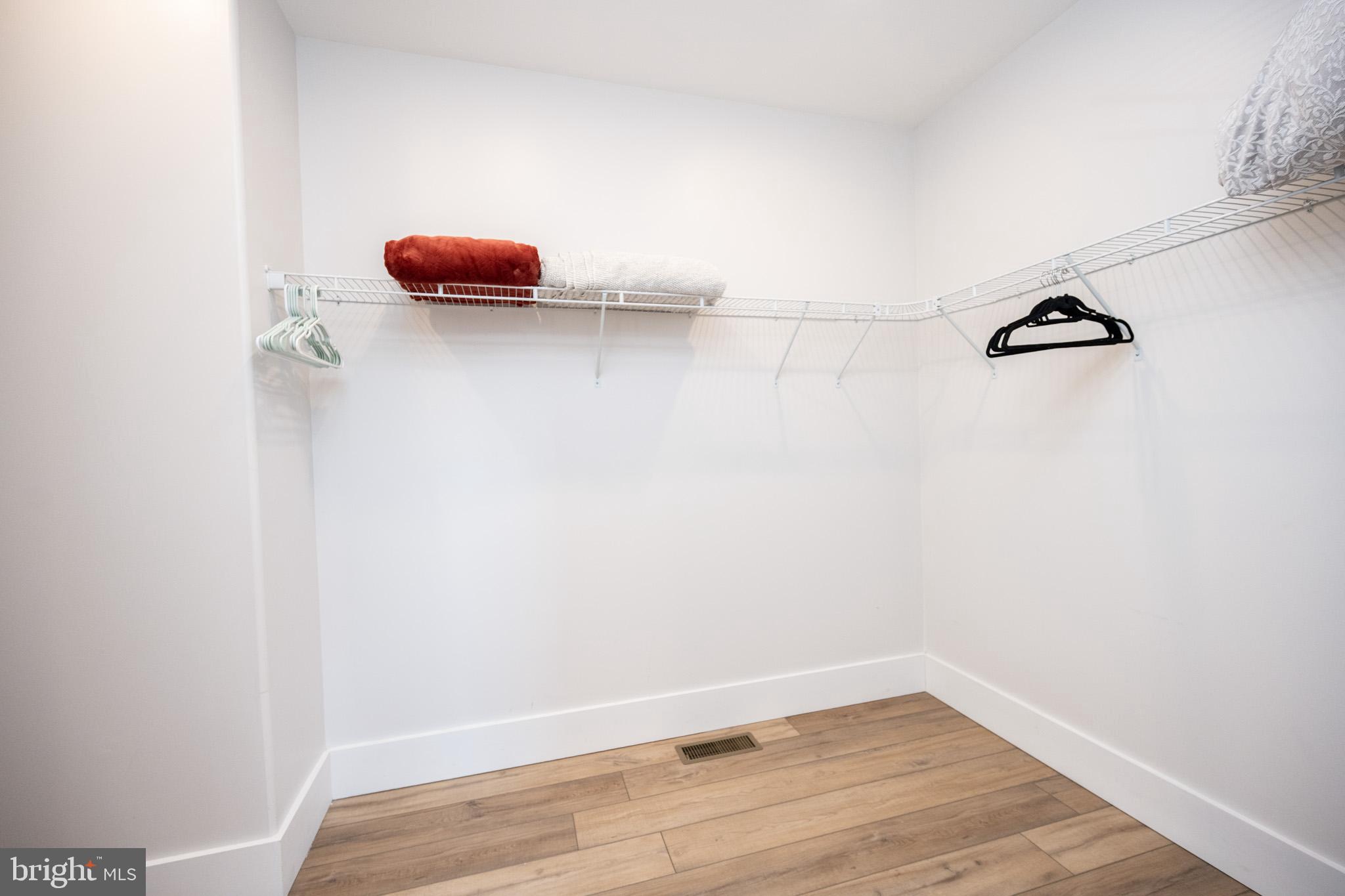 415 Mountaintop Road McHenry, MD 21541 - Photo 29 of 134