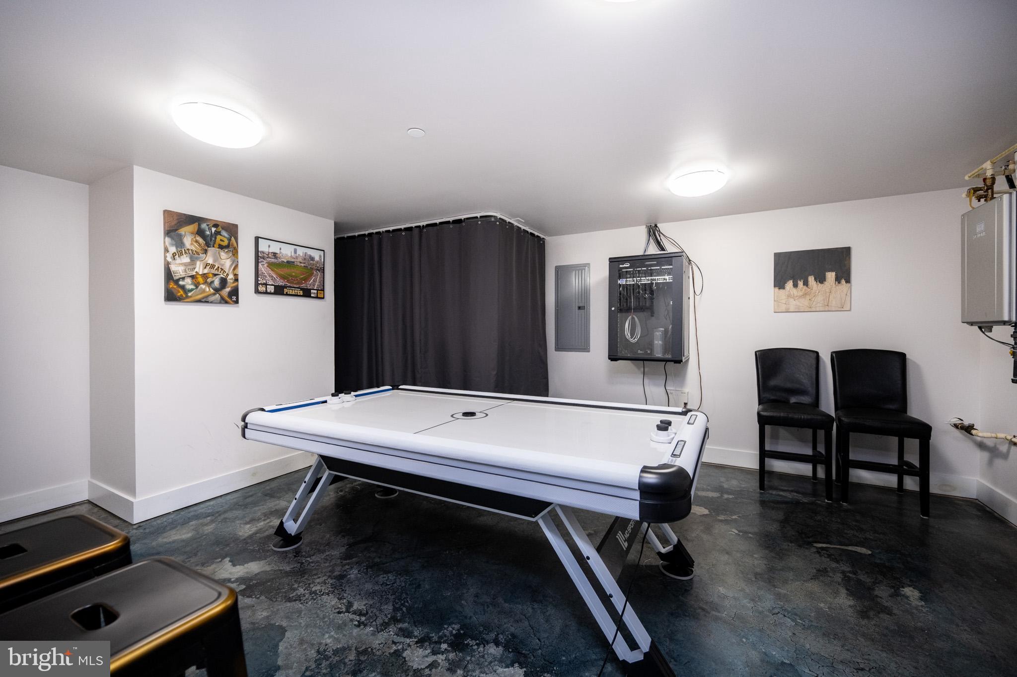 415 Mountaintop Road McHenry, MD 21541 - Photo 74 of 134 a room with furniture pool table and window