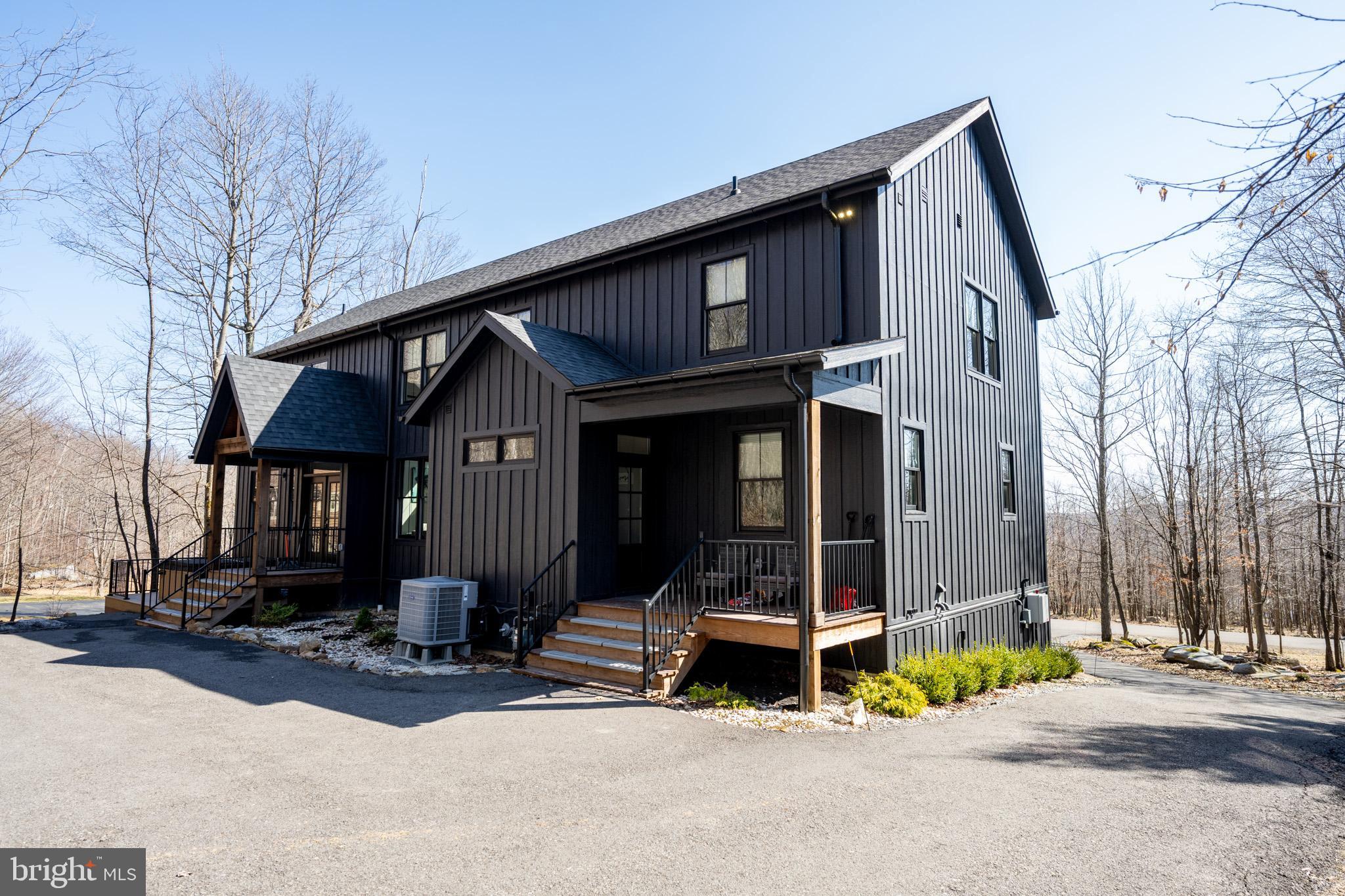 415 Mountaintop Road McHenry, MD 21541 - Photo 9 of 134