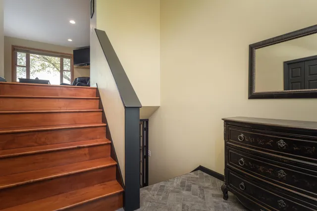 $825,000 | 5123 Green Meadow Road Southeast, Osakis, MN 56360