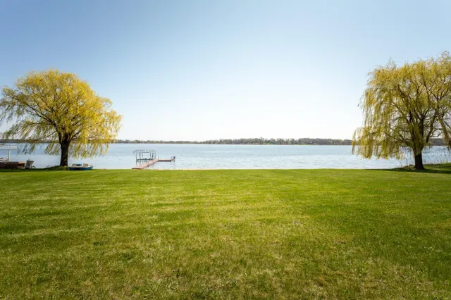 $825,000 | 5123 Green Meadow Road Southeast, Osakis, MN 56360