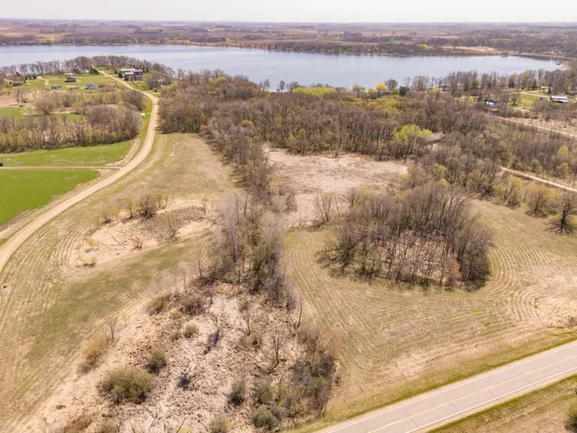 $825,000 | 5123 Green Meadow Road Southeast, Osakis, MN 56360