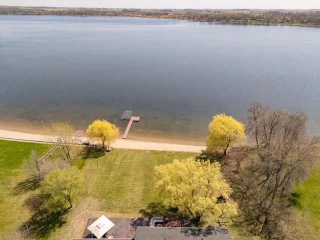 $825,000 | 5123 Green Meadow Road Southeast, Osakis, MN 56360