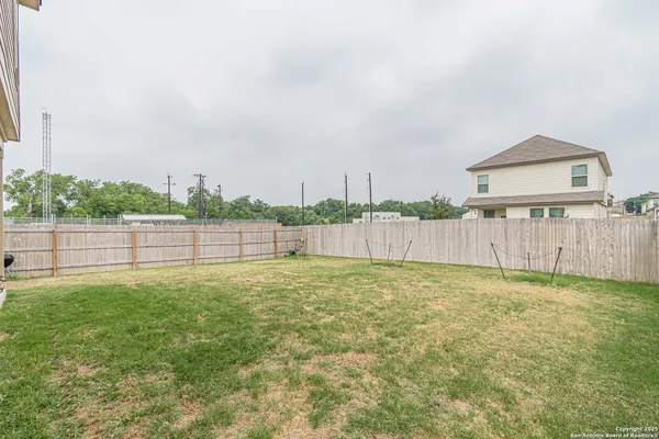 $1,650 | 9427 Somers Bend, San Antonio, TX 78211