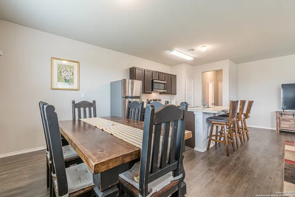 $1,650 | 9427 Somers Bend, San Antonio, TX 78211