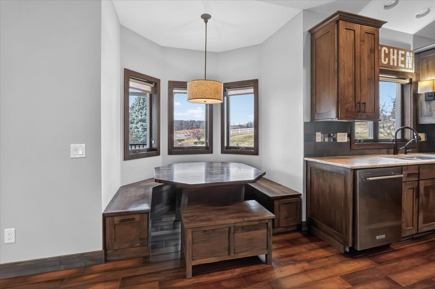 3168 Castleton Crossing Sun Prairie, WI 53590 - Photo 11 of 47