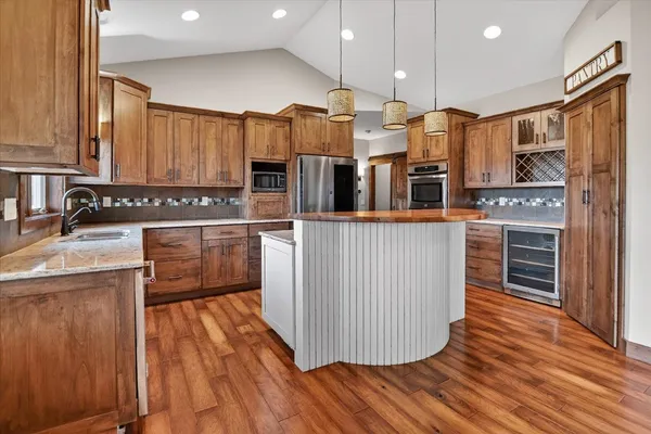$885,000 | 3168 Castleton Crossing, Sun Prairie, WI 53590