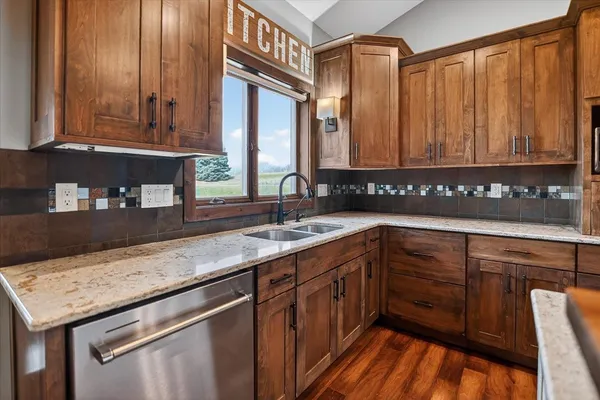 $885,000 | 3168 Castleton Crossing, Sun Prairie, WI 53590