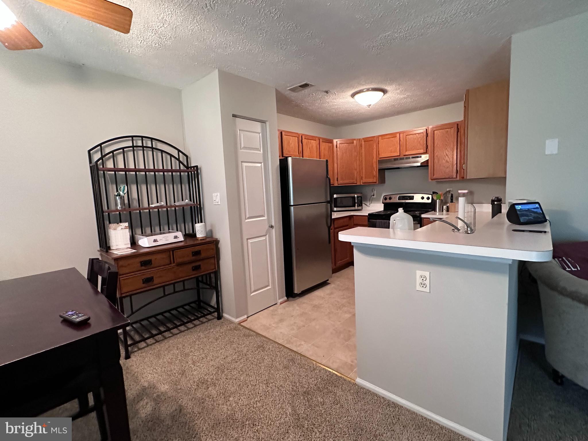 56 Jumpers Circle, Unit 250 Nottingham, MD 21236 - Photo 6 of 12 Breakfast Bar