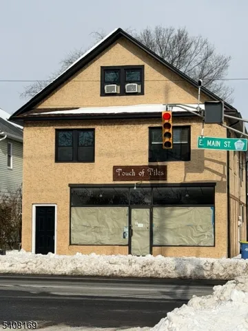 $2,100 | 669 East Main Street, Bridgewater, NJ 08807