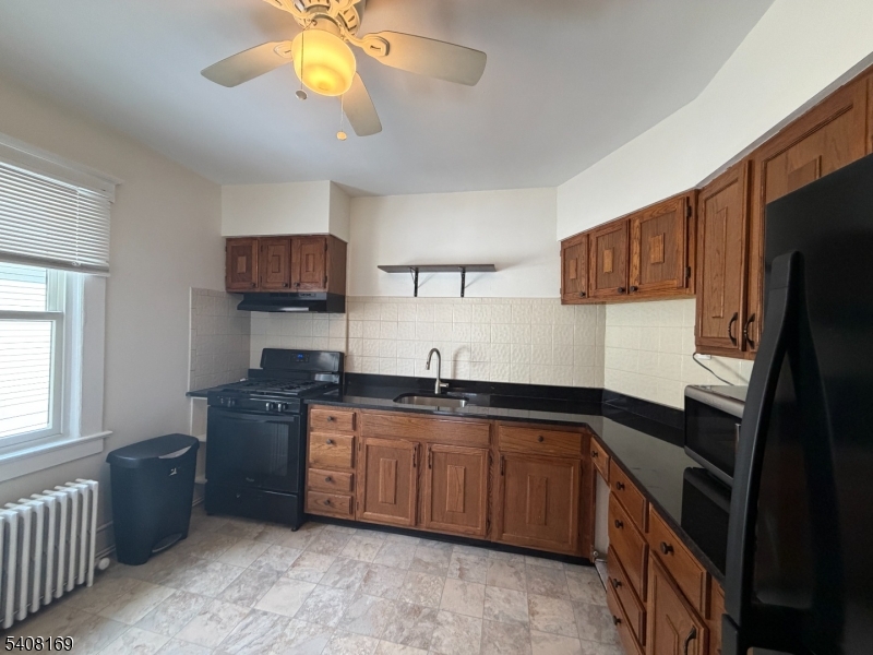 669 East Main Street Bridgewater, NJ 08807 - Photo 3 of 14