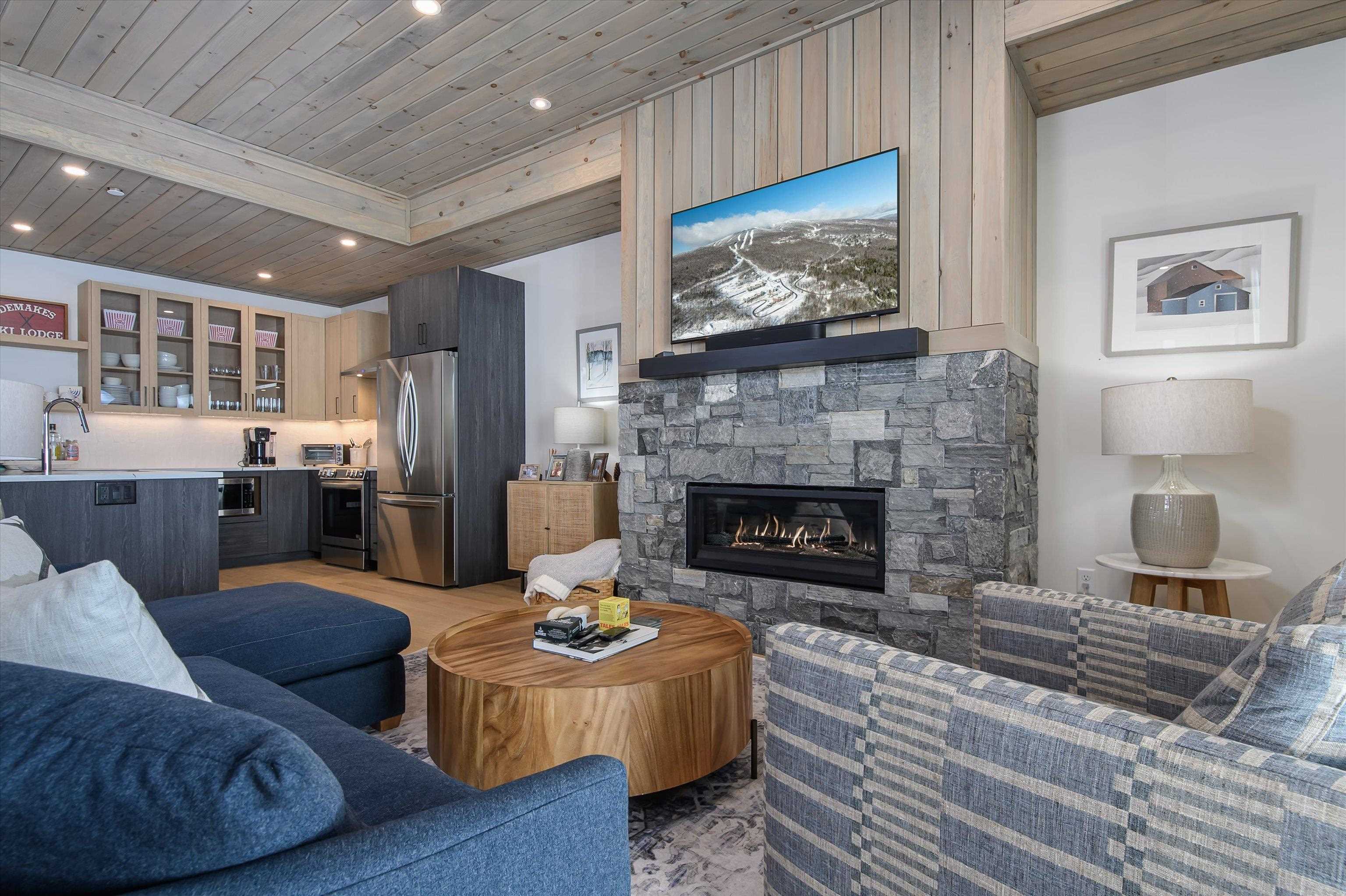 37 Village Center Road, Unit BLUE SPRUCE #4 Ludlow, VT 05149 - Photo 11 of 55