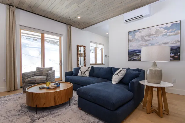 $1,695,000 | 37 Village Center Road, Unit BLUE SPRUCE #4, Ludlow, VT 05149