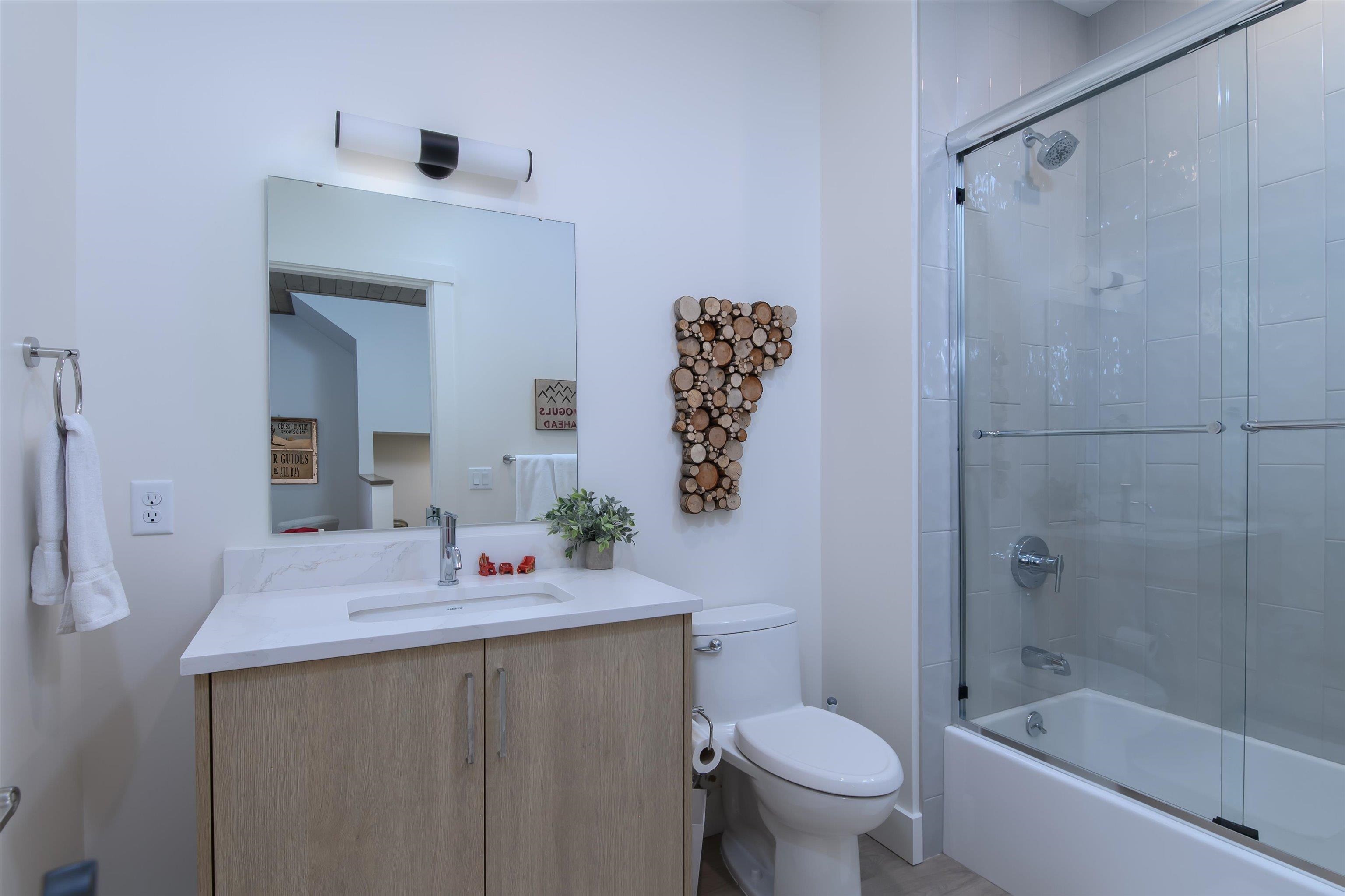 37 Village Center Road, Unit BLUE SPRUCE #4 Ludlow, VT 05149 - Photo 28 of 55