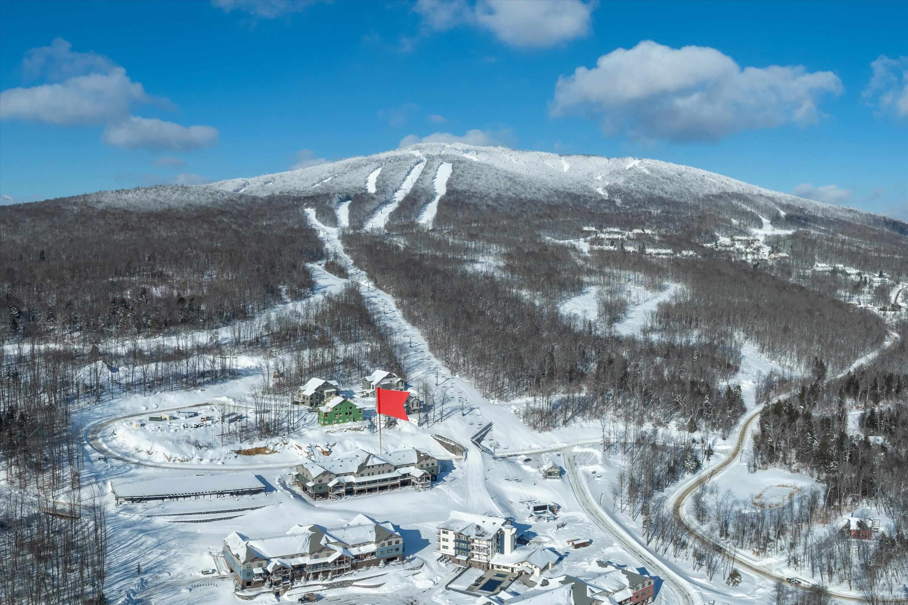 37 Village Center Road, Unit BLUE SPRUCE #4 Ludlow, VT 05149 - Photo 44 of 55
