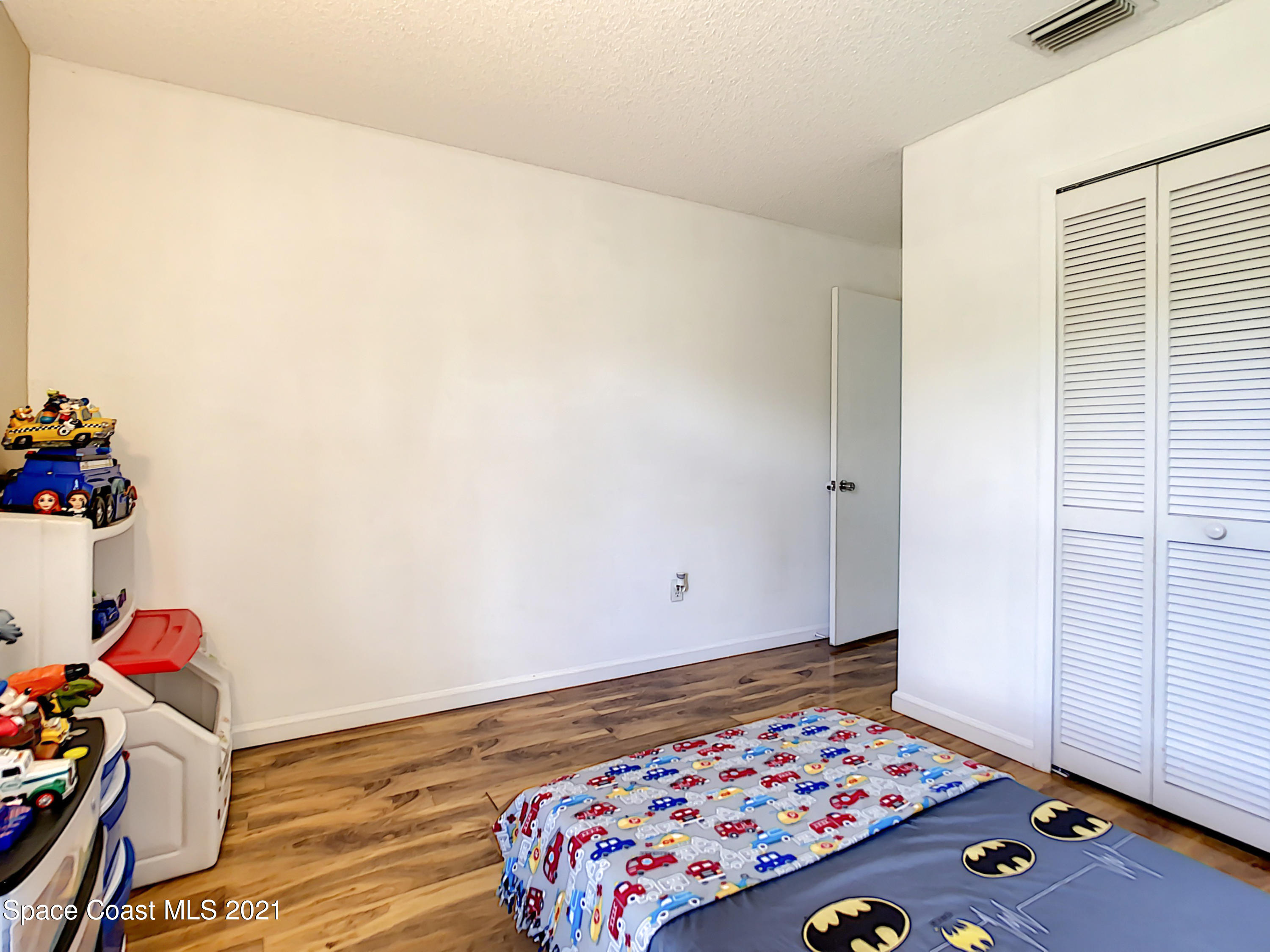 634 Waycross Road Southwest Palm Bay, FL 32908 - Photo 21 of 27 634 Waycross Road SW-27